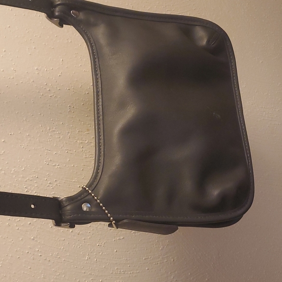 Handbag - Picture 8 of 10